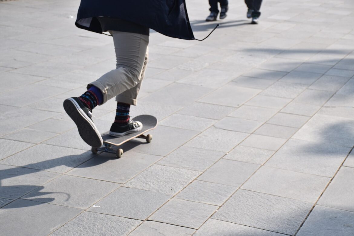 skateboard